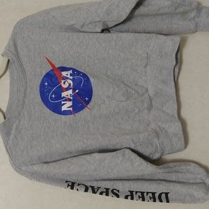 Cropped sweatshirt 🌌🚀
